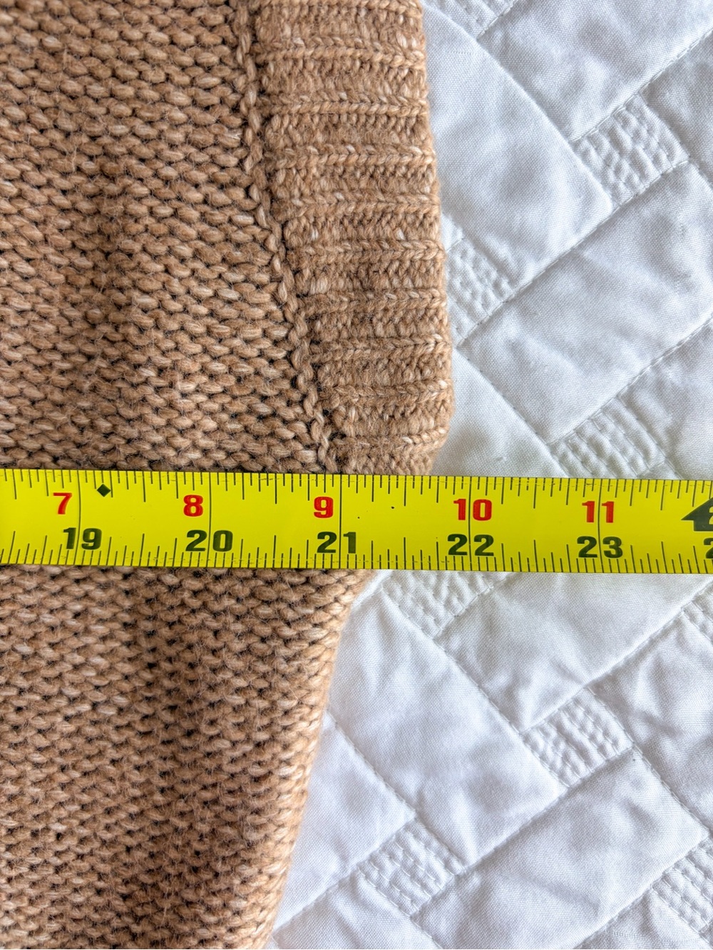 And Now This Cable Knit Sweater Vest Tan Cropped XL NWT - Picture 8 of 9